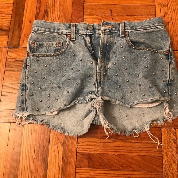 Levi's Pants - Vintage studded Levi shorts